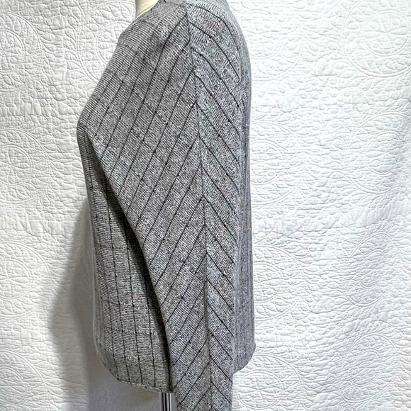 BLACK TAPE Women's Grey Lightweight Long Sleeve Sweater, Size Small - Picture 7 of 8
